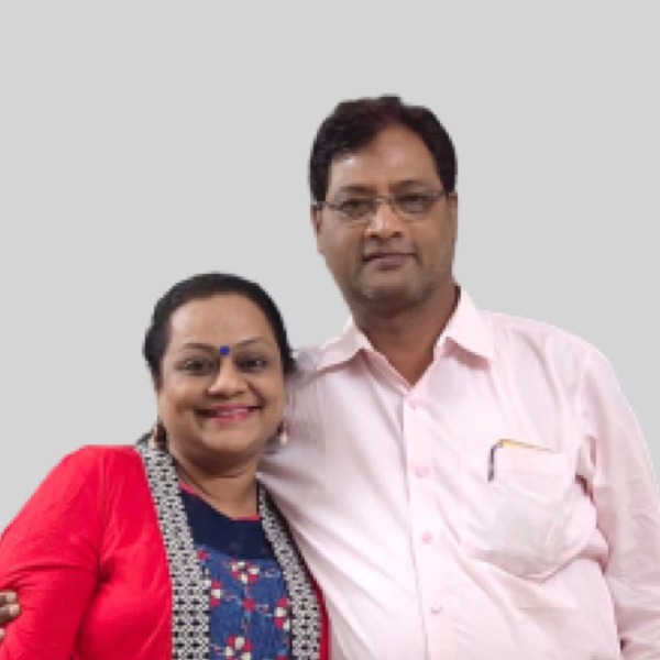 Dr Gajanan & Sunita Bhagat